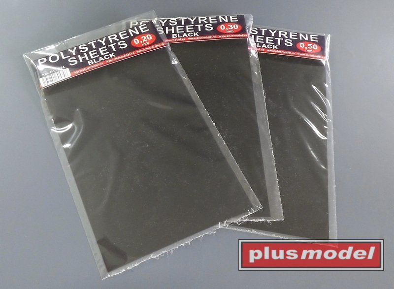 Plastikové destičky černé 0,2 mm